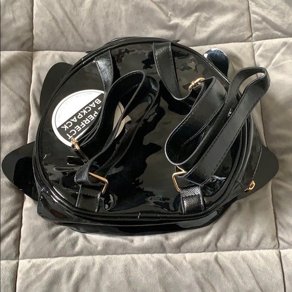 Bumblebee Backpack - Picture 3 of 5